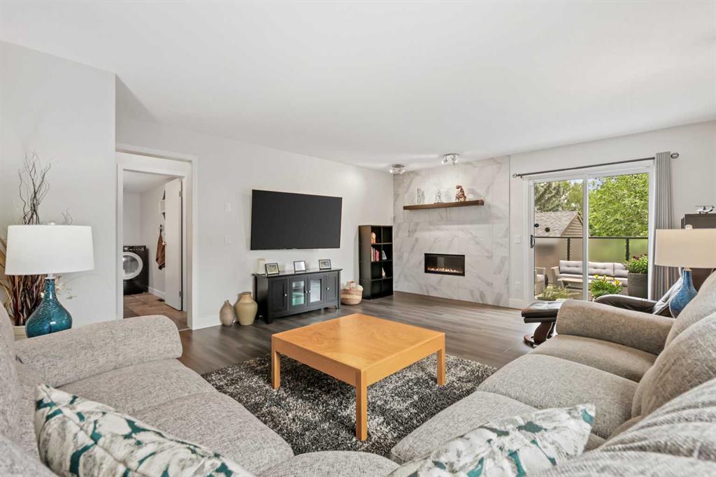 103 Sandarac Place NW, Calgary, Alberta, T3K 2Y5