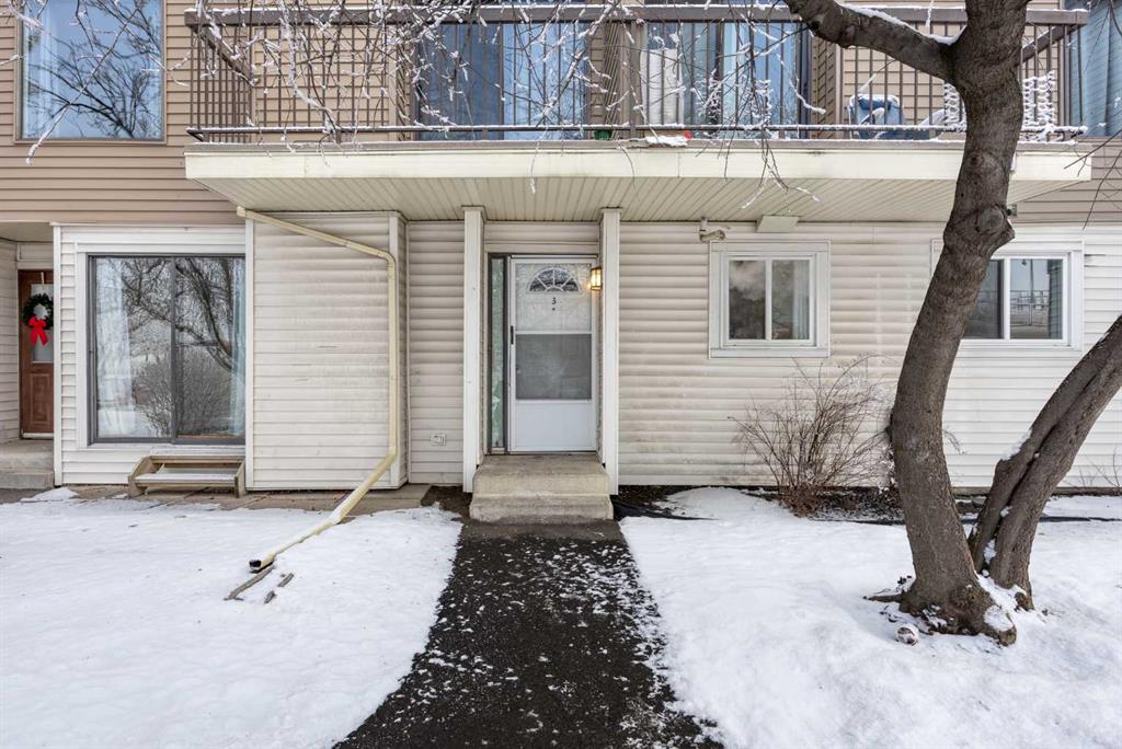 #3 2519 38 Street NE, Calgary, Alberta, T1Y 4W8