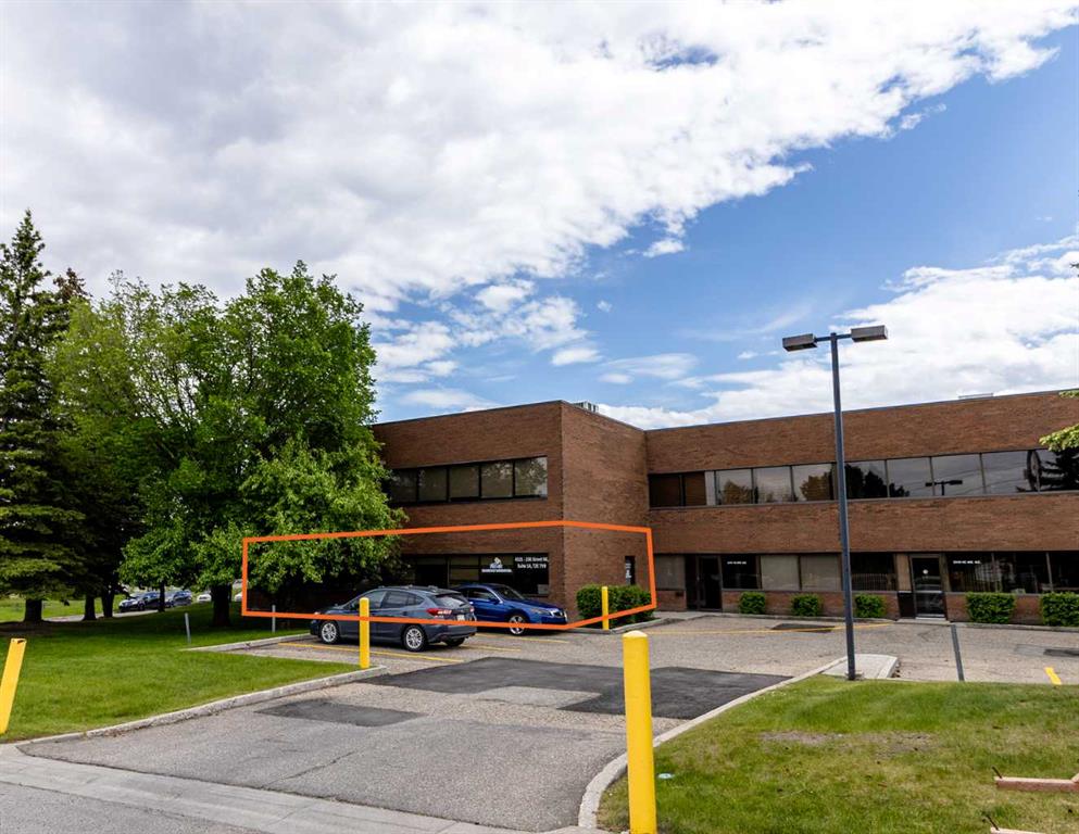 #Suite 1A 4321 23B Street NE, Calgary, Alberta, T2E 7V9