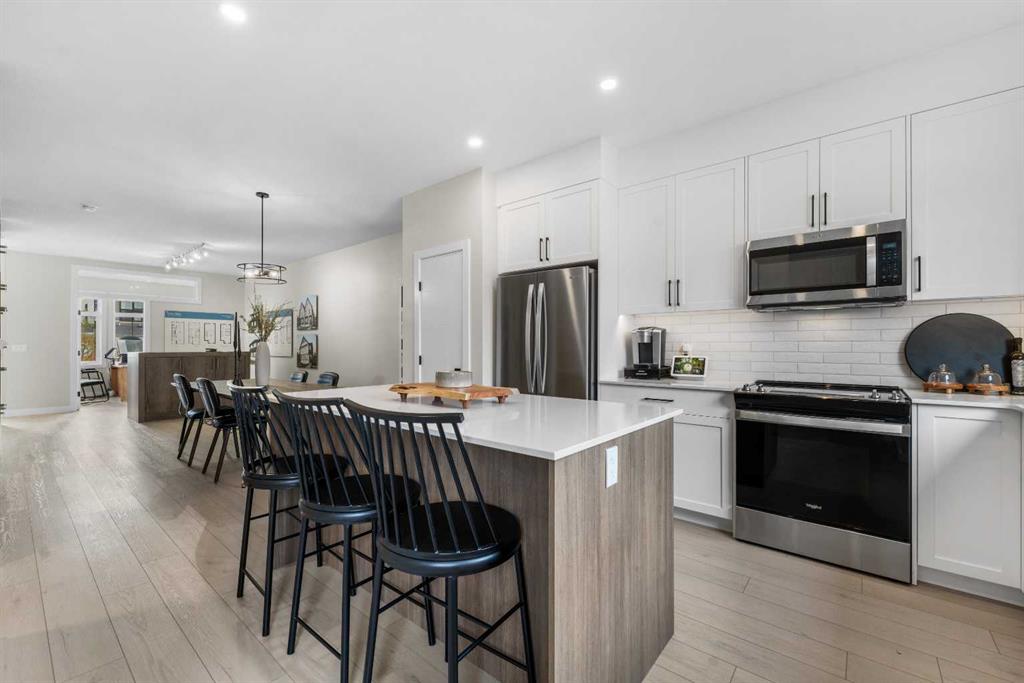 84 Ricardo Ranch Avenue SE, Calgary, Alberta, T3M 3Z4