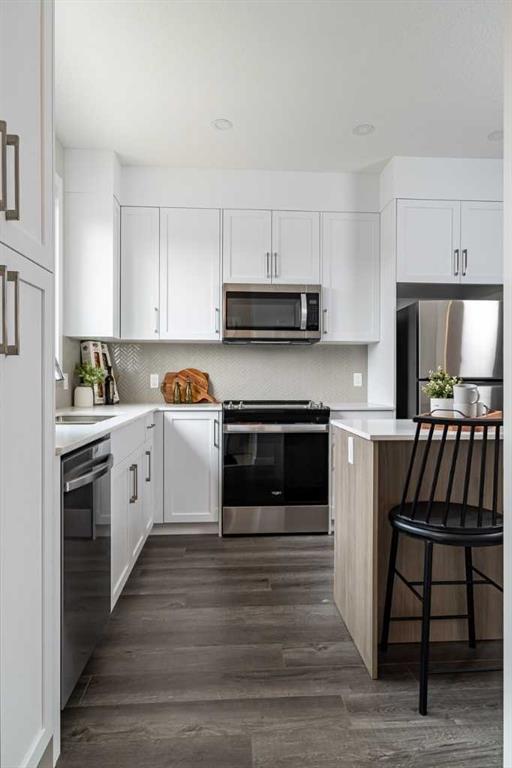 143 Ricardo Ranch Avenue SE, Calgary, Alberta, T3M 3Z7