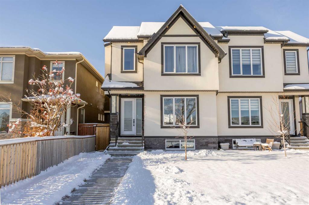 4635 79 Street NW, Calgary, Alberta, T3B 2P1