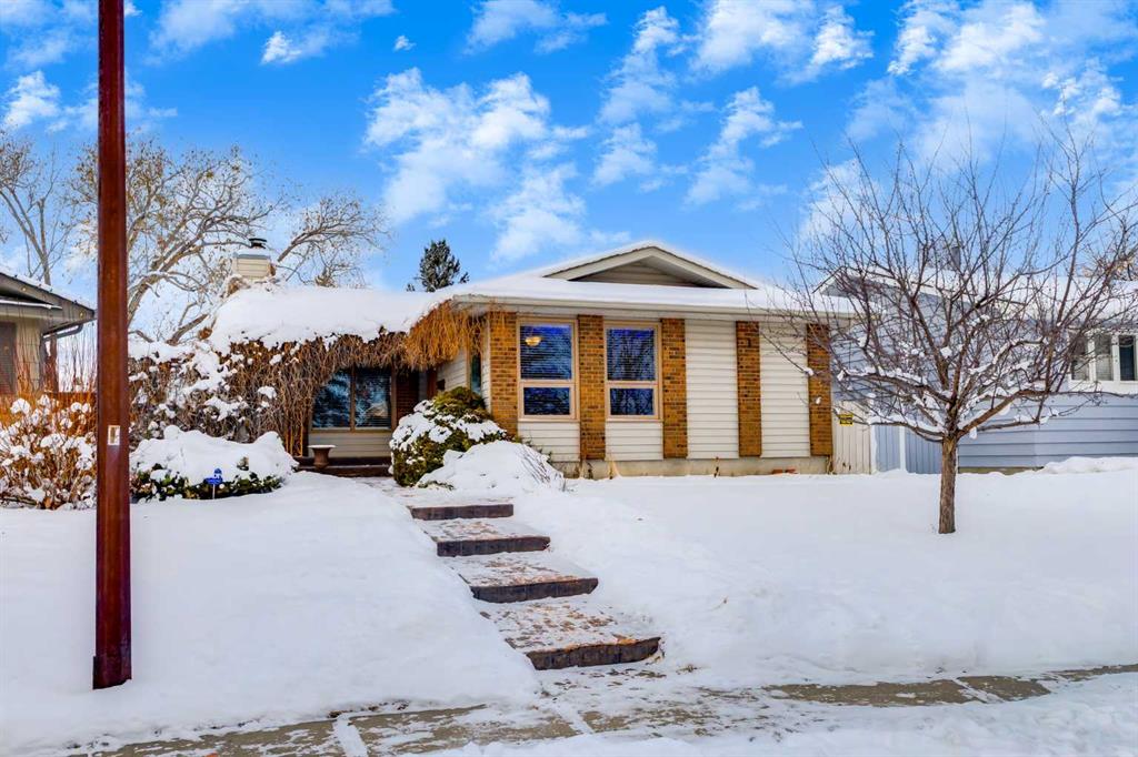 21 Midridge Green SE, Calgary, Alberta, T2X 1C9