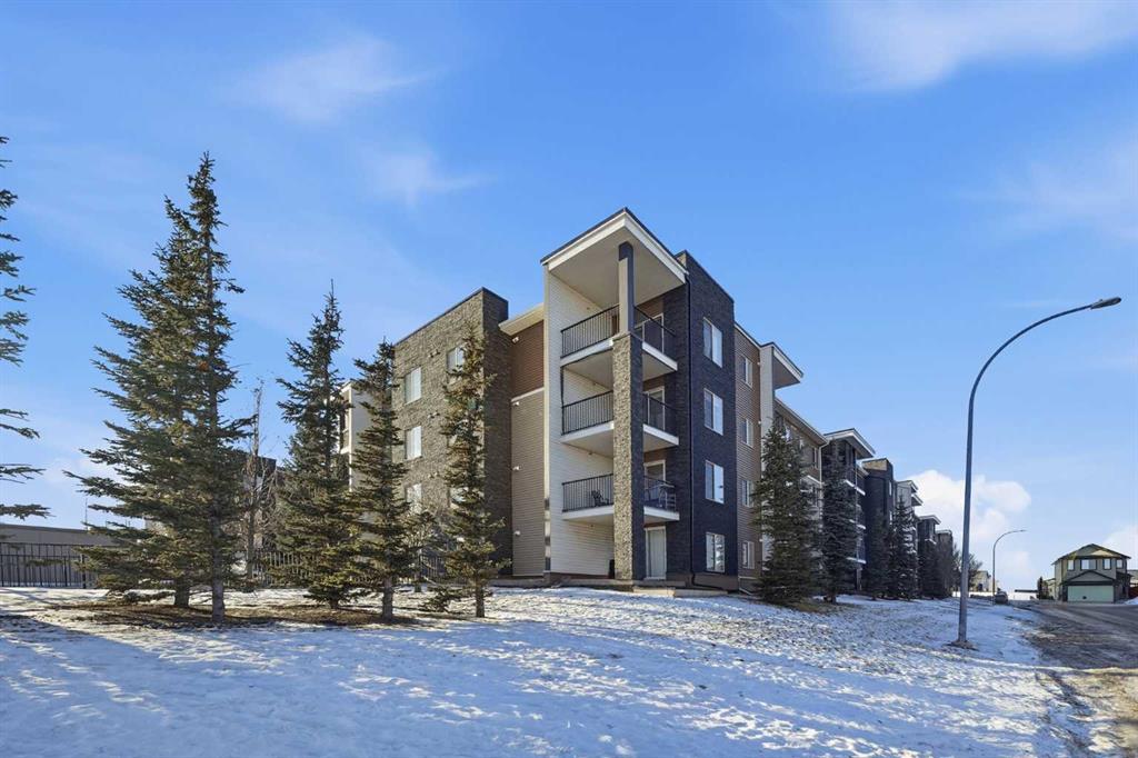 #210 7110 80 Avenue NE, Calgary, Alberta, T3T0N4