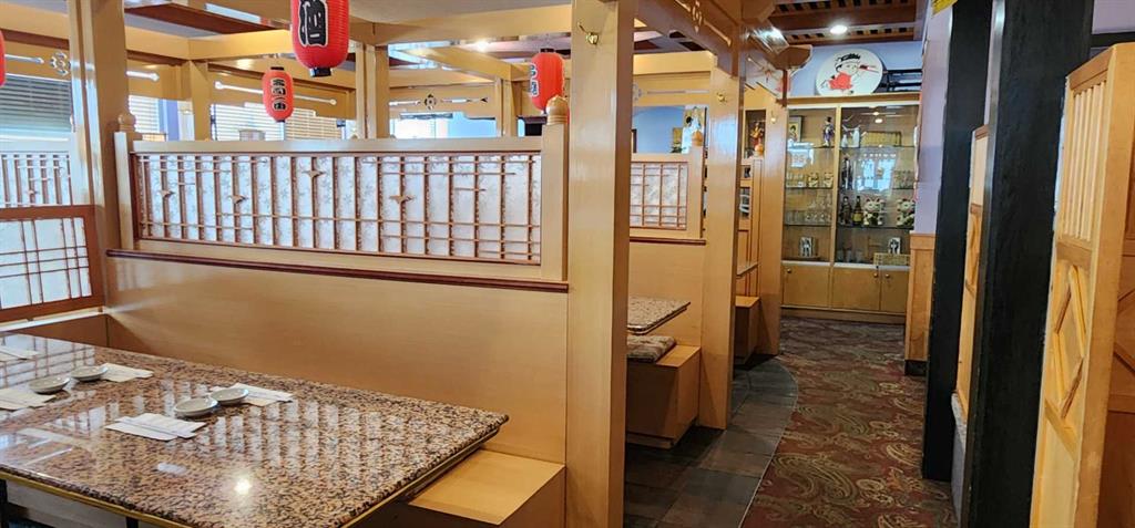 #1002 37 Street SW, Calgary, Alberta, T3C 1S1