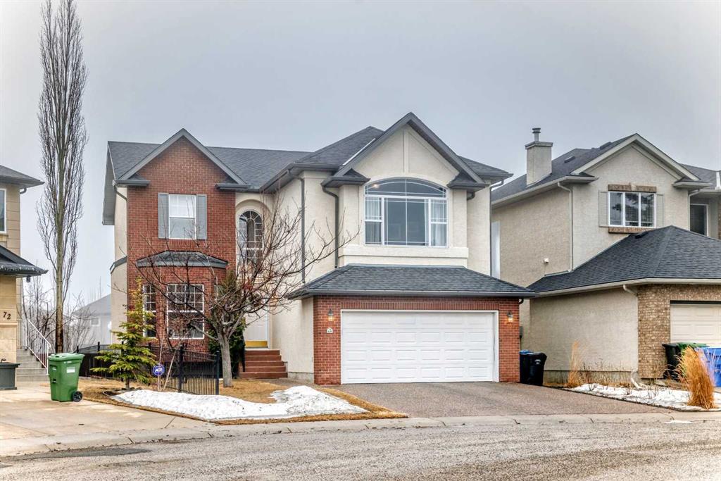 68 Strathlea Close SW, Calgary, Alberta, T3H 5B1