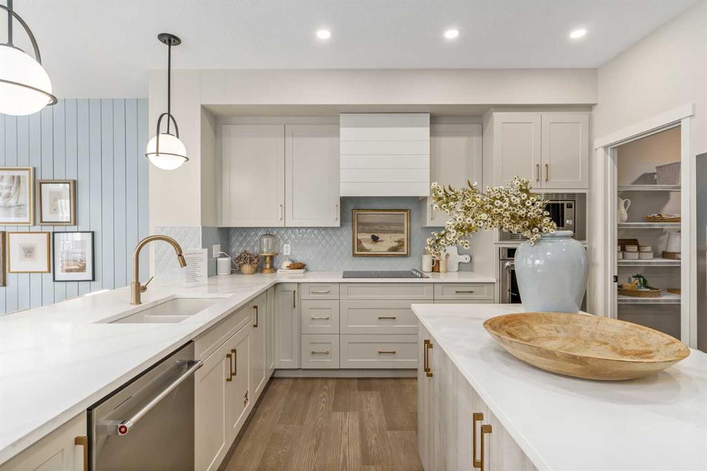 80 Magnolia Green SE, Calgary, Alberta, T3M 3X8