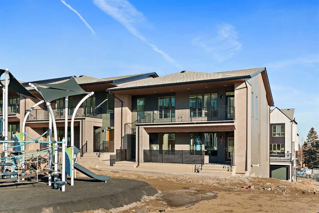 617 Sovereign Common SW, Calgary, Alberta, T3C 3Y3