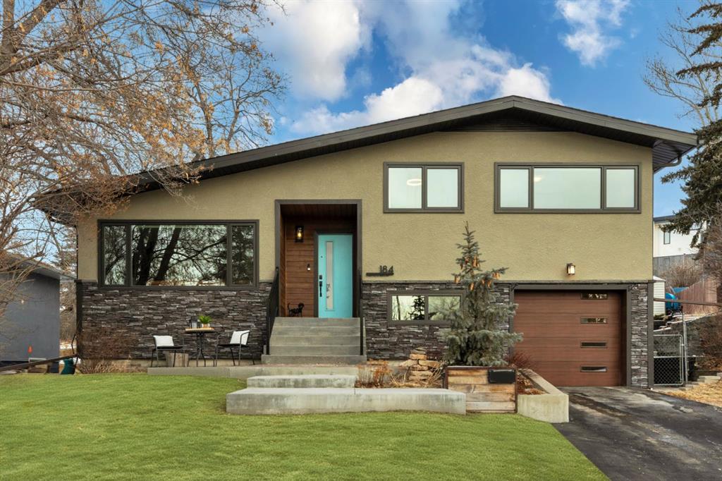 184 Cornwallis Drive NW, Calgary, Alberta, T2K1V2