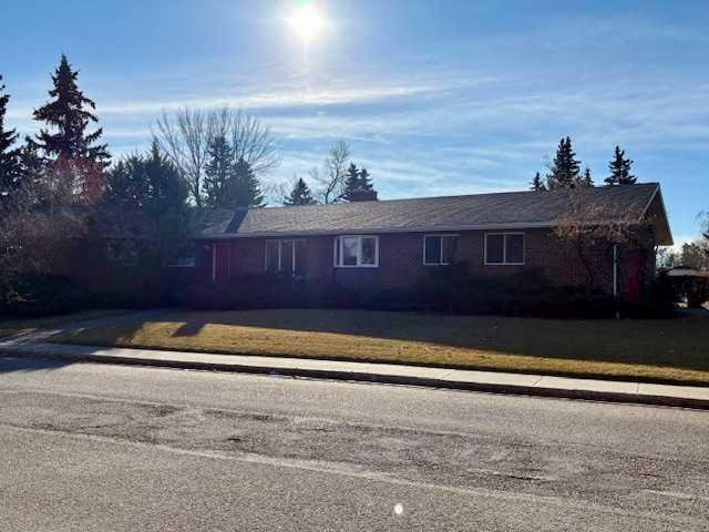 5621 53 Street, Olds, Alberta, T4H1J2