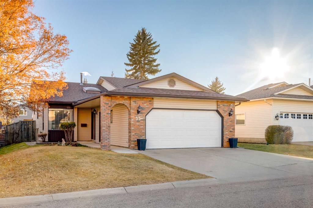 35 Woodstock Road SW, Calgary, Alberta, T2W 5V8