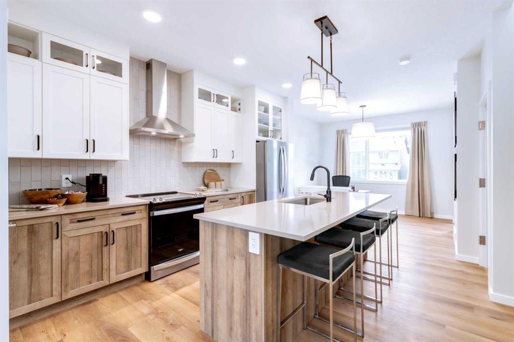 154 Bartlett Crescent SE, Calgary, Alberta, T3S 0P7