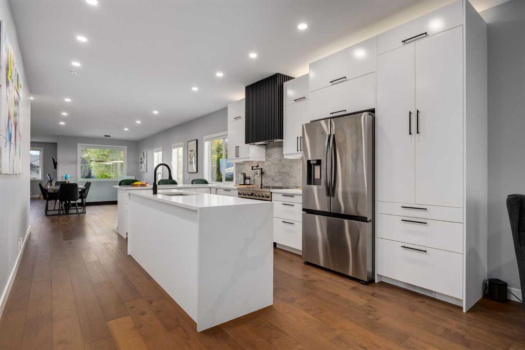 3223 Signal Hill Drive SW, Calgary, Alberta, T3H 3T4