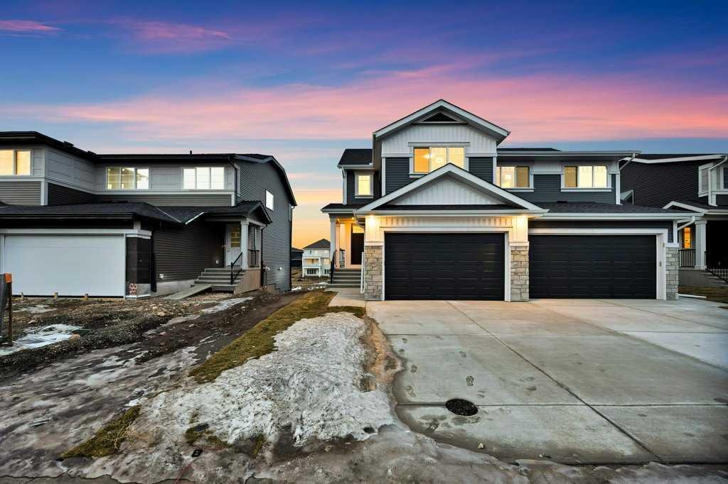 561 Chelsea Gardens, Chestermere, Alberta, T1X 2V4