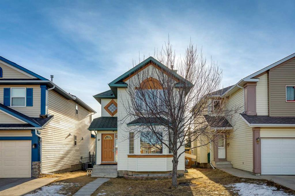 47 Covewood Park NE, Calgary, Alberta, T3K 4T2