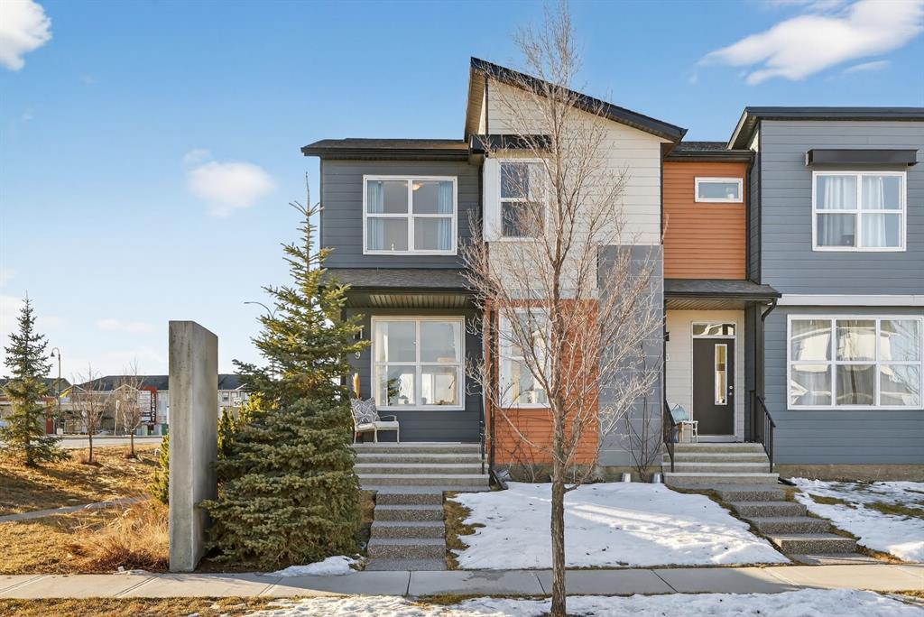 9 Walcrest Gate SE, Calgary, Alberta, T2X 4G3