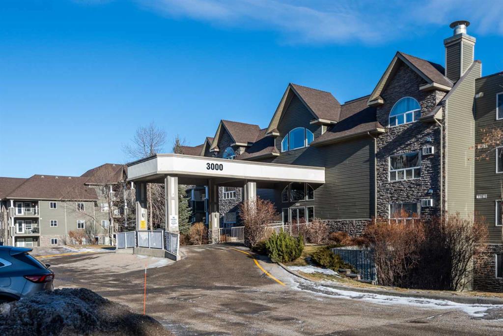 #301 3301 Millrise Point SW, Calgary, Alberta, T2Y 3W4