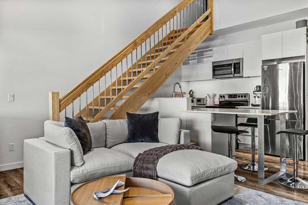 #212B 1 INDUSTRIAL, Canmore, Alberta, T1W1Y1