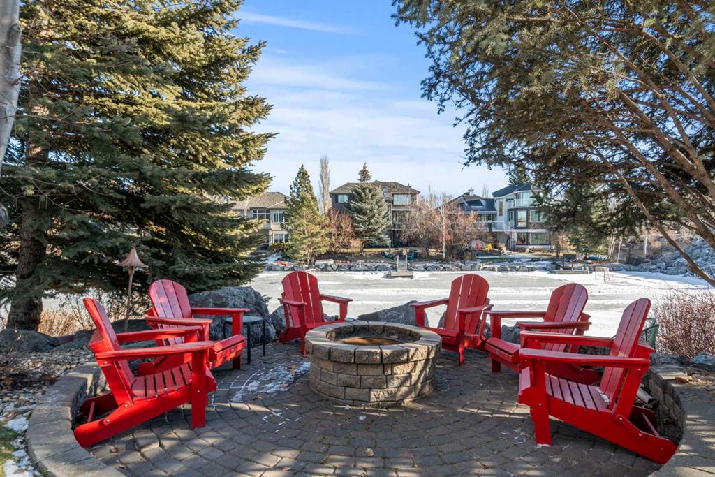 14 MCKENZIE LAKE Island SE, Calgary, Alberta, T2Z 3P4