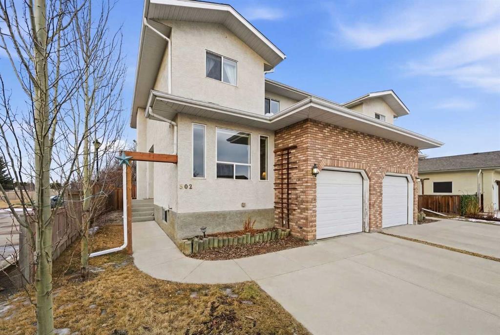 302 Strathaven Drive, Strathmore, Alberta, T1P 1M2