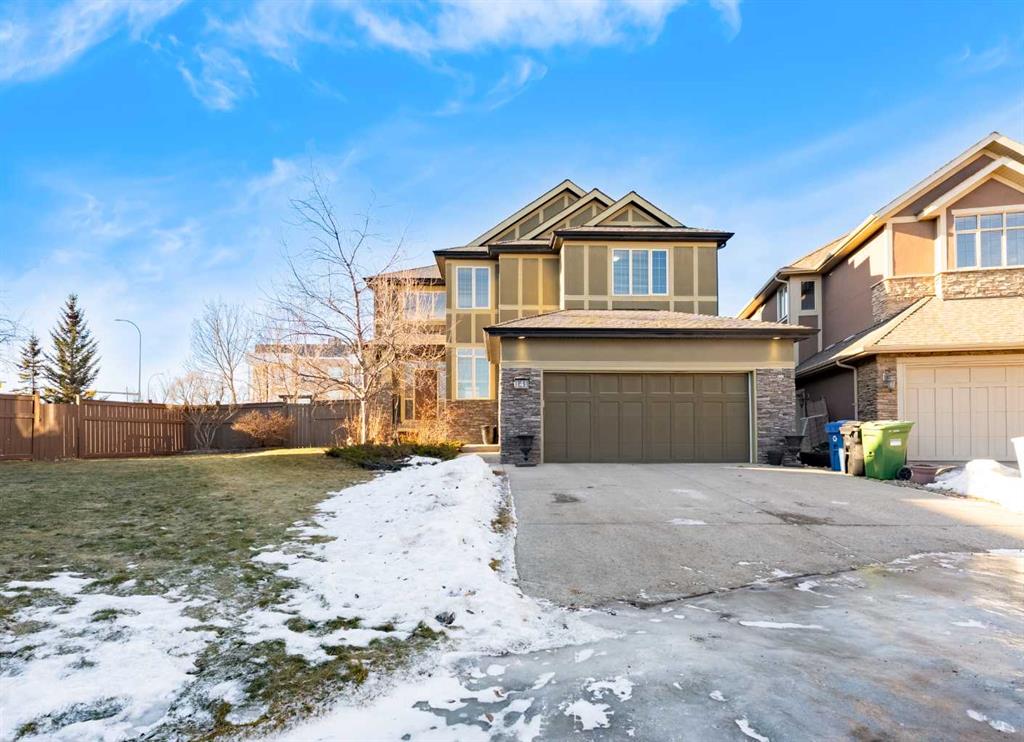 141 Aspen Glen Place SW, Calgary, Alberta, T3H 0E8