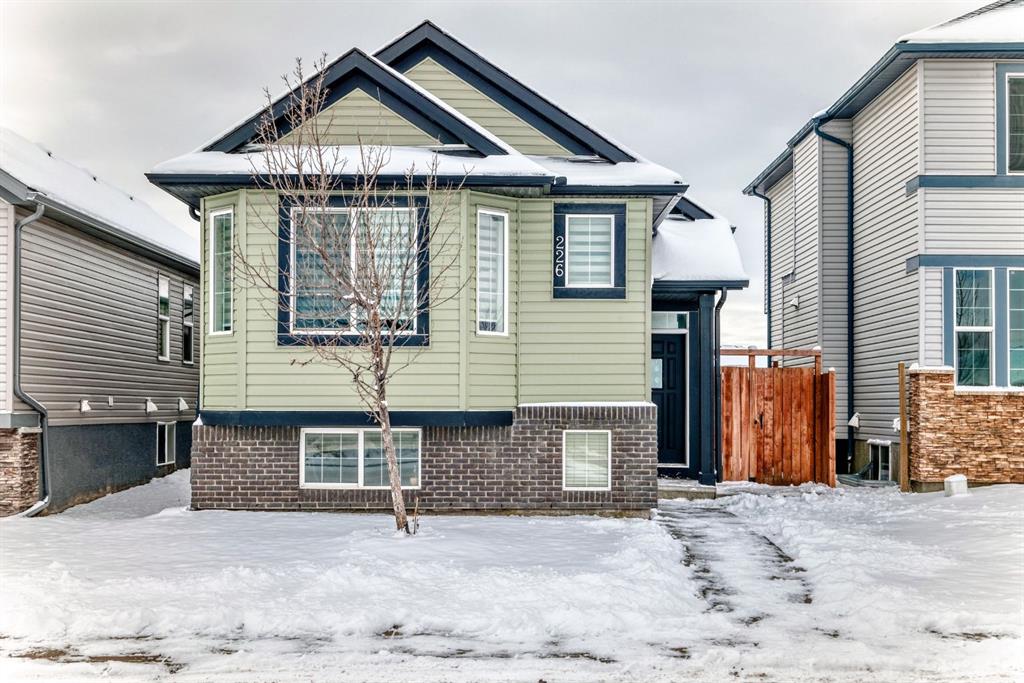 226 Saddlebrook Circle NE, Calgary, Alberta, T3J 0K2