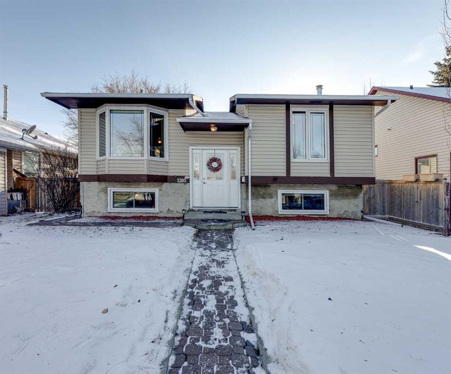 1205 Meadowbrook Drive SE, Airdrie, Alberta, T2A1W6