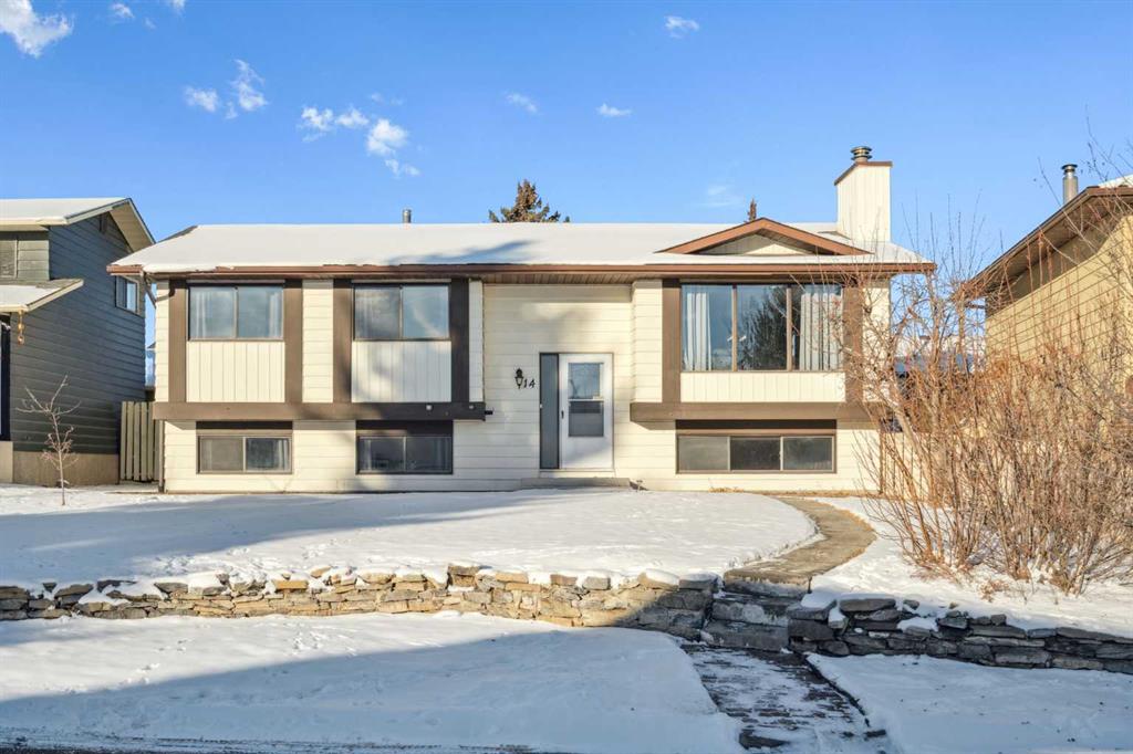 14 Glenhill Crescent, Cochrane, Alberta, T4C 1G8