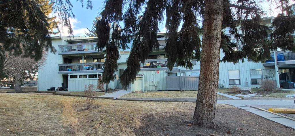 #318 10120 Brookpark Boulevard SW, Calgary, Alberta, T2W 3G3
