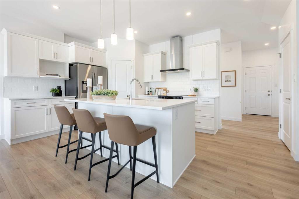 10 Appaloosa Way, Cochrane, Alberta, T4C 3L9