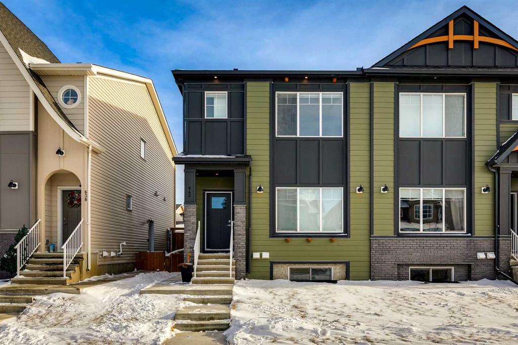 642 Rangeview Street SE, Calgary, Alberta, T3M 2K1