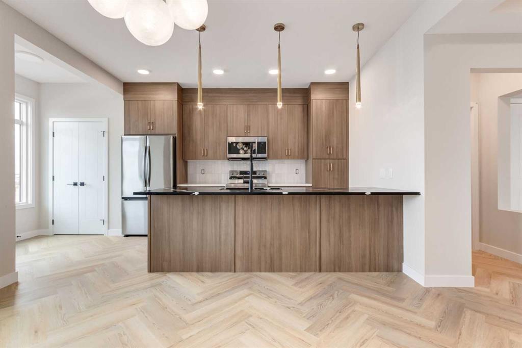 466 River Avenue, Cochrane, Alberta, T4C3B8