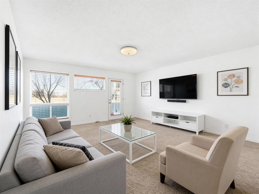 132 Royal Birch Mount NW, Calgary, Alberta, T3G 5W9