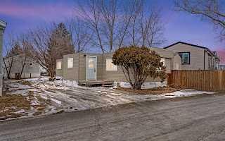 #57 6724 17 SE, Calgary, Alberta, T2A 0W5