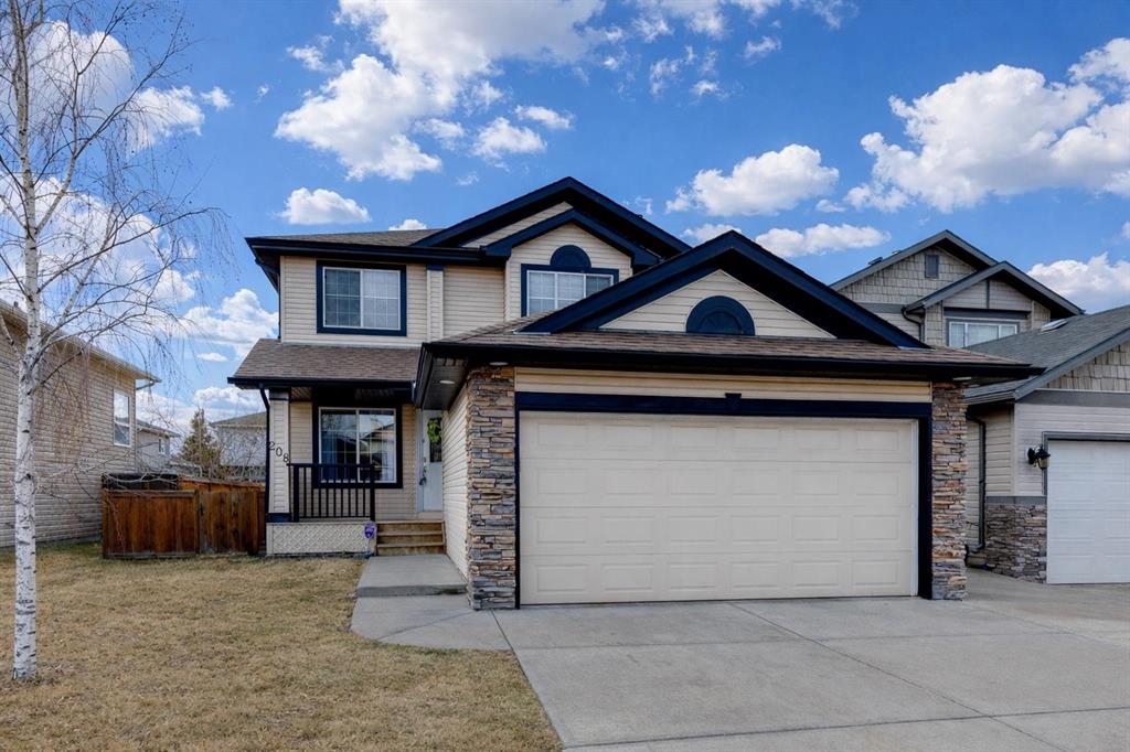 208 Fairways Bay NW, Airdrie, Alberta, T4B2P5