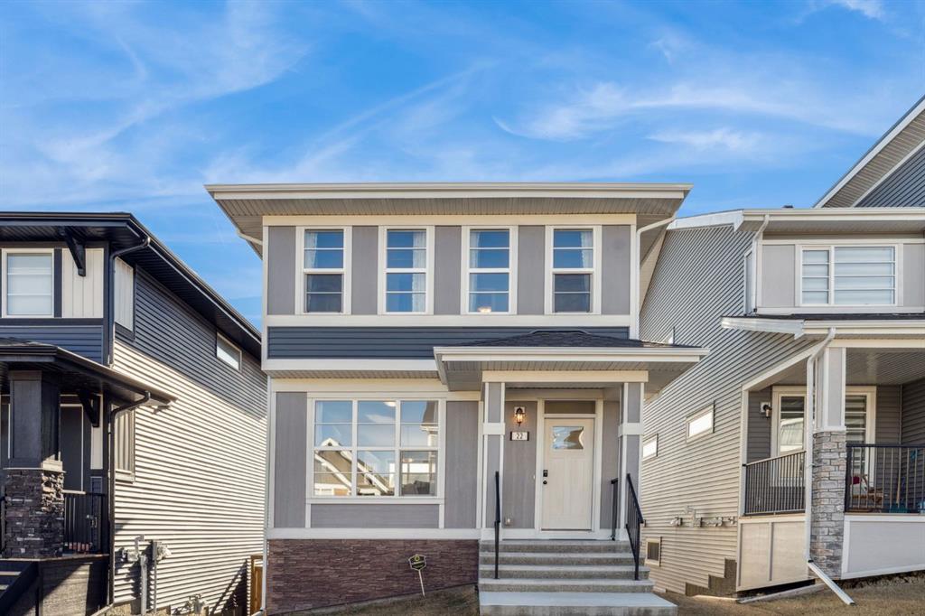 22 Precedence Glen, Cochrane, Alberta, T4C 2W7