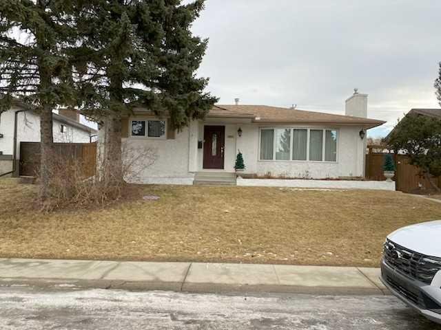 6311 Pineridge Road NE, Calgary, Alberta, T1Y1M4