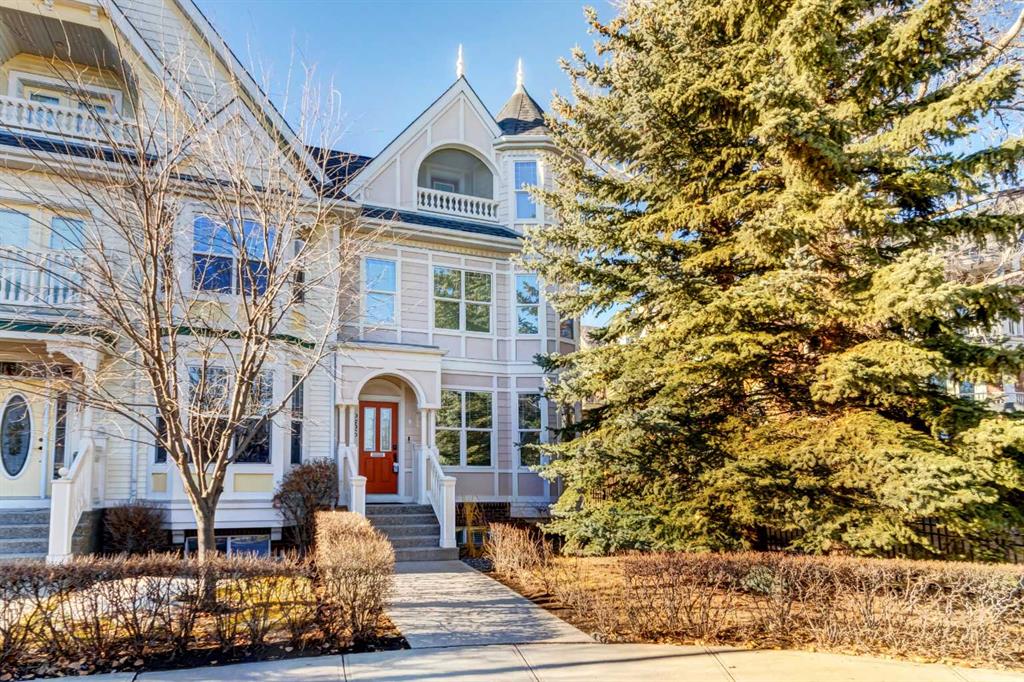 236 Somme Avenue SW, Calgary, Alberta, T2T5J9