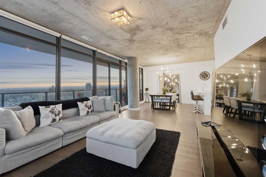 #2707 1010 6 Street SW, Calgary, Alberta, T2R1B4