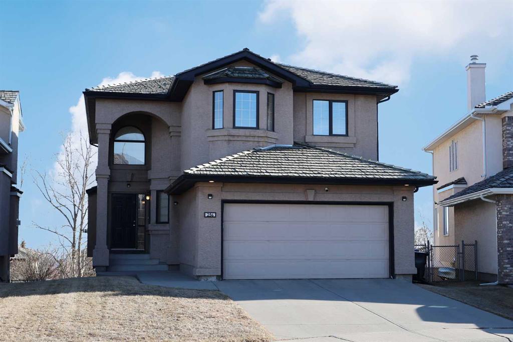 256 Hampstead Road NW, Calgary, Alberta, T3A 6G6