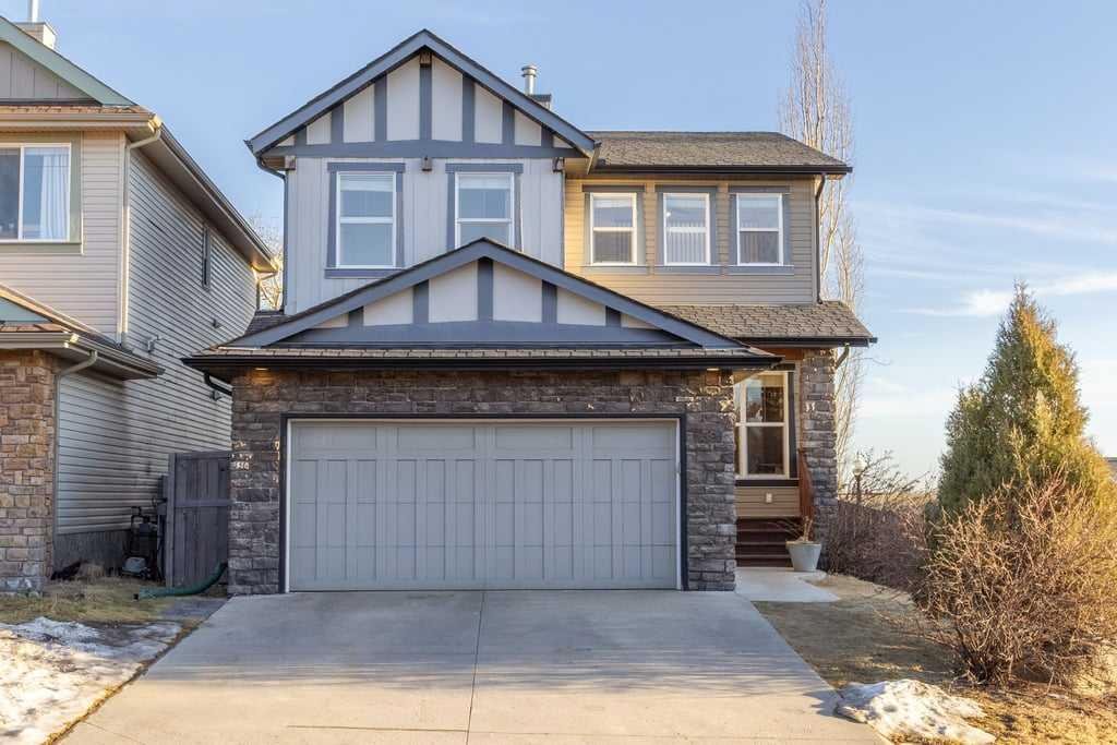 59 Cortina Way SW, Calgary, Alberta, T3H 0B6