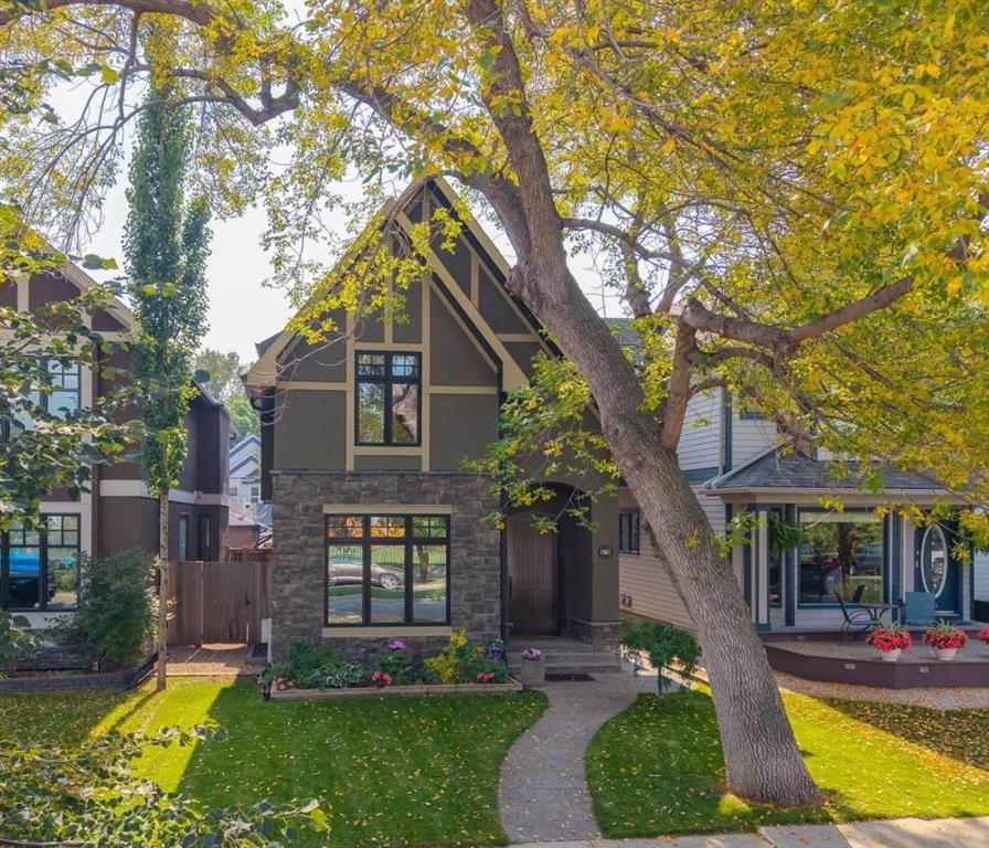 1727 Bowness Road NW, Calgary, Alberta, T2N 3K3