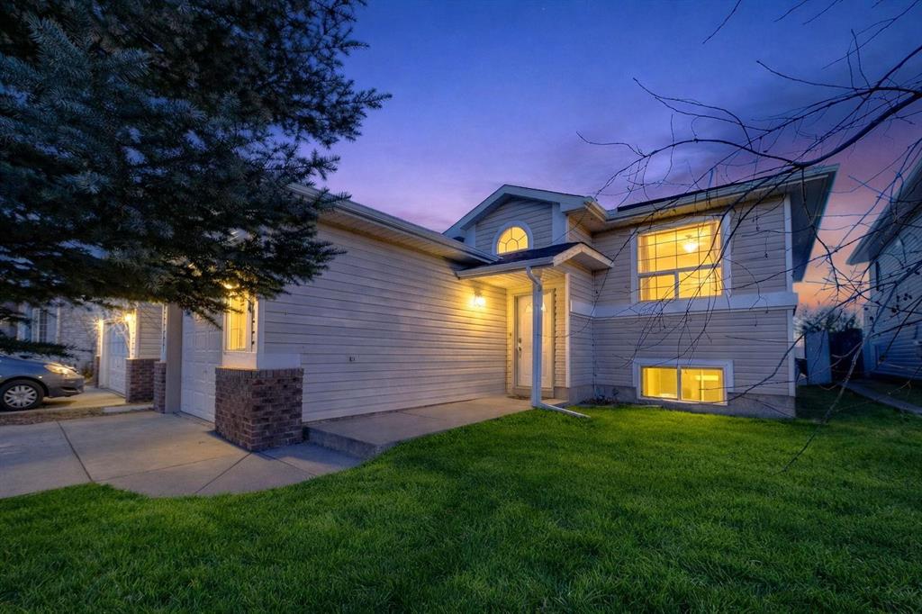 120 Creek Gardens Place NW, Airdrie, Alberta, T4B 2P7