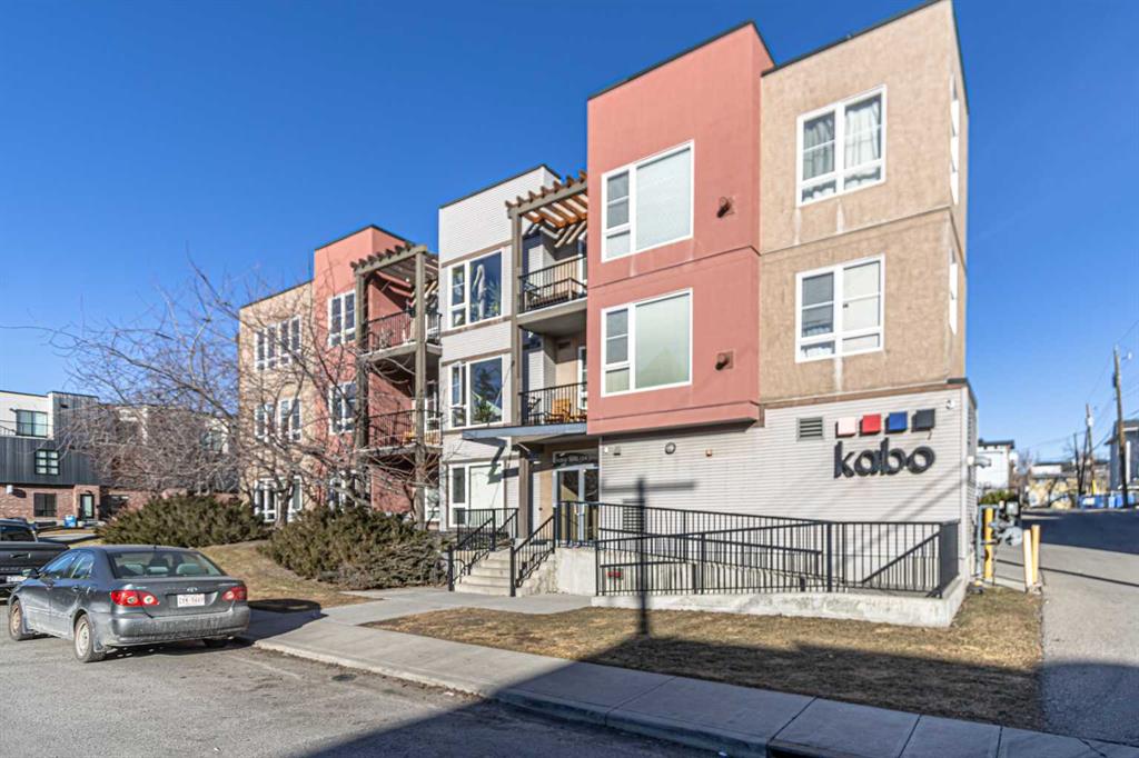 #118 3600 15A Street SW, Calgary, Alberta, T2T 5P8