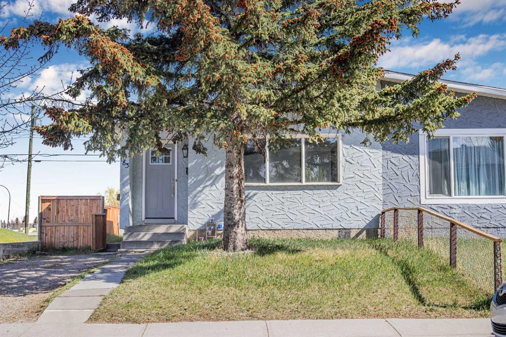 183 Penbrooke Close SE, Calgary, Alberta, T2A 3N9