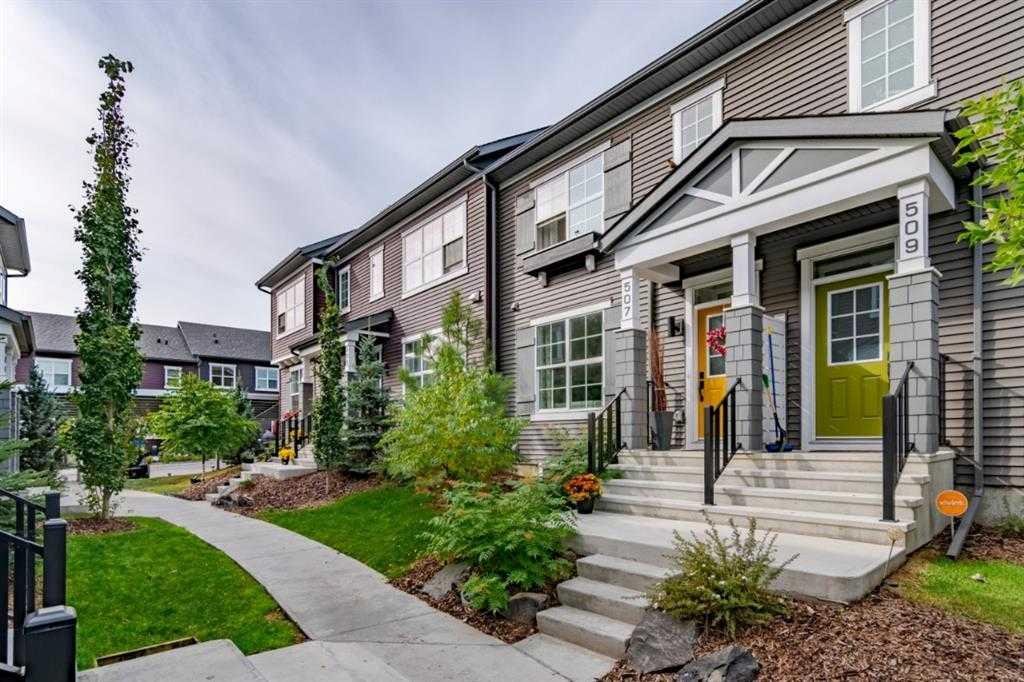 507 Silverado Skies Common SW, Calgary, Alberta, T2X 0J3