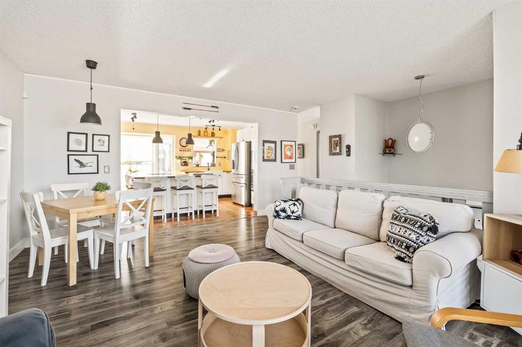 5919 Temple Drive NE, Calgary, Alberta, T1Y 3B5