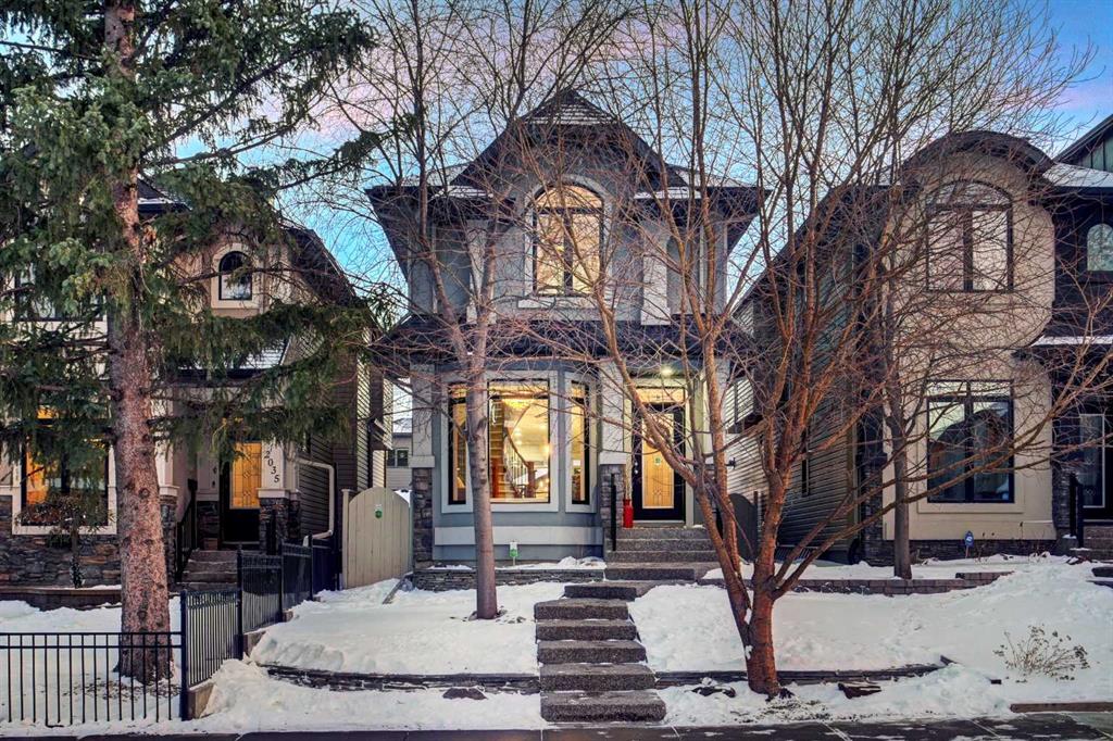 2037 47 Avenue SW, Calgary, Alberta, T2T 2S7