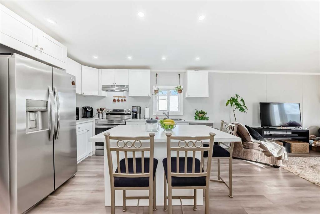 #237 6220 17 Avenue SE, Calgary, Alberta, T2A 0W6