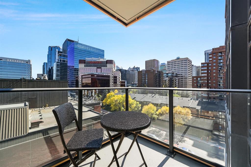 #704 730 2 Avenue SW, Calgary, Alberta, T2P 1R8